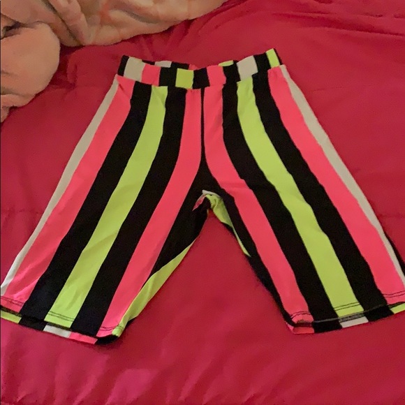 Fashion Nova Pants - Biker shorts Fashion Nova Pants - Biker shorts